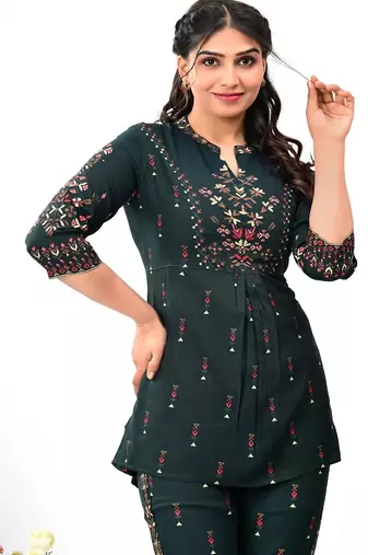 Green printed & handwork kurti pant set