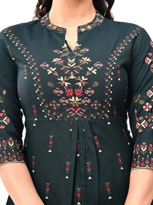 Green printed & handwork kurti pant set 5
