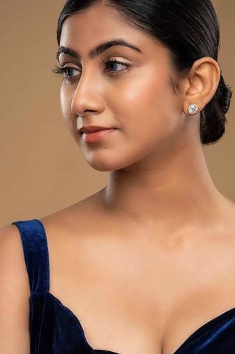 white sterling silver stud earrings with shine finish
