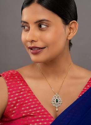green silver pendant necklace with gold plated design 1