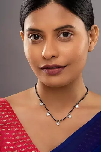 white silver mangalsutra with bead chain gold pendant