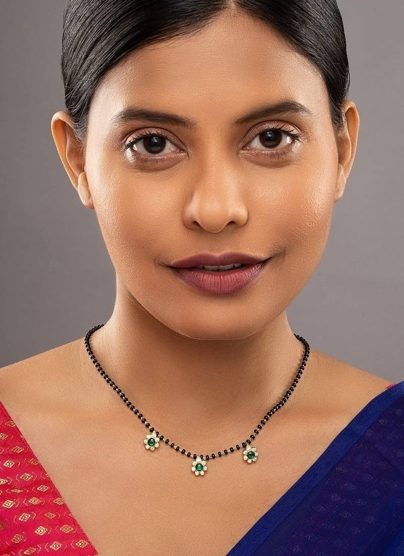 green silver mangalsutra with black bead gold pendant