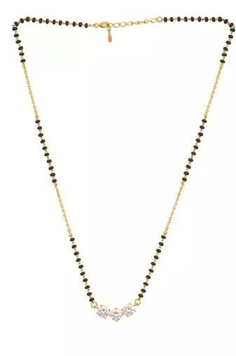 white silver mangalsutra with sleek pendant design