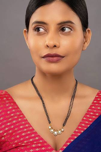 white silver mangalsutra with traditional bead work
