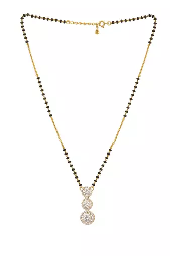 white silver mangalsutra with fine pendant design work
