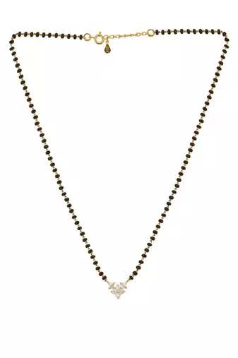 white silver mangalsutra with black bead pendant work