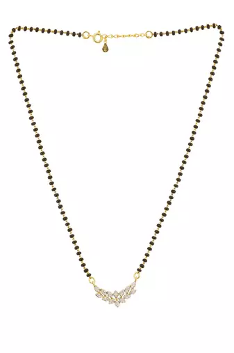 white silver mangalsutra with pendant design work