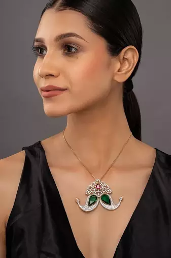 Gold plated green stone pendant necklace in sterling silver