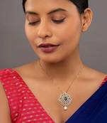 gold-plated green stone cluster drop pendant necklace