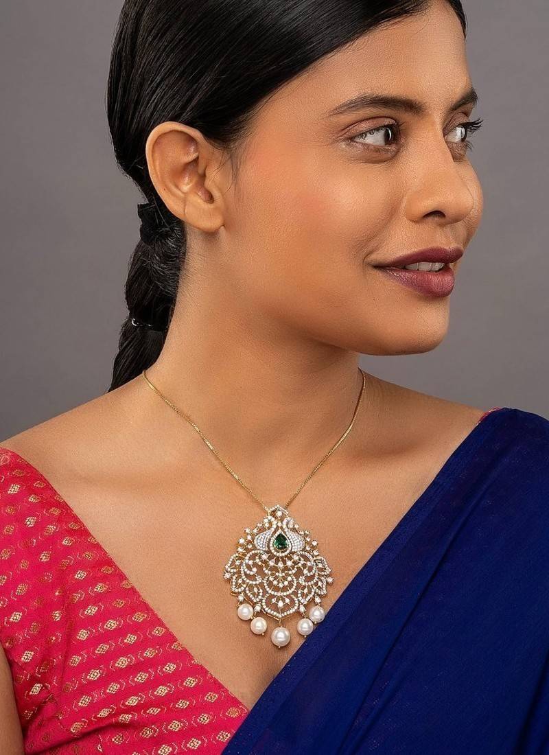 Gold plated green stone pendant necklace in sterling silver