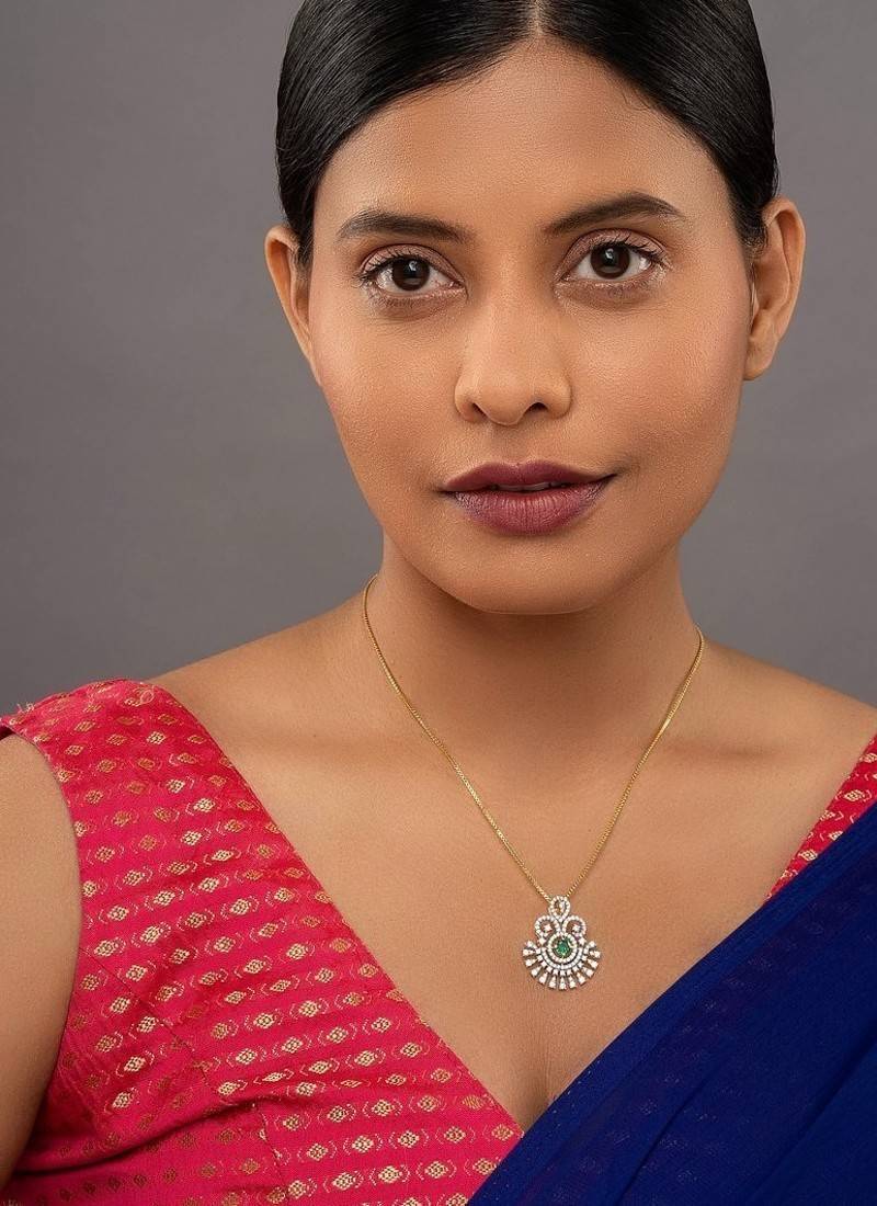 Gold plated green stone pendant necklace in sterling silver