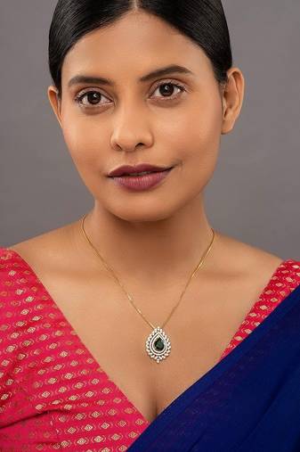 Gold plated green stone pendant necklace in sterling silver