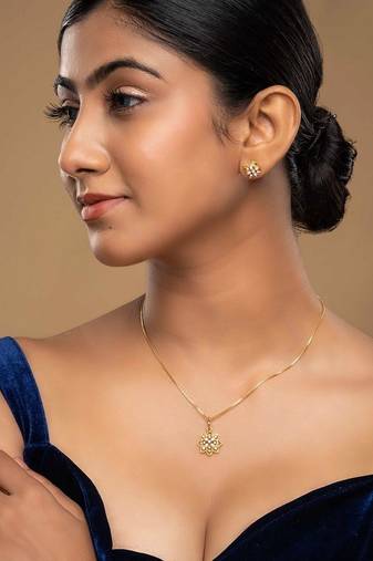 Gold plated pendant necklace set in sterling silver