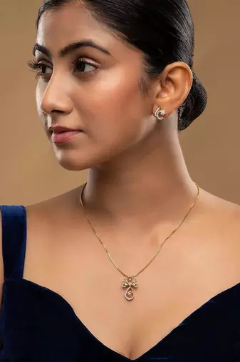 gold-plated sterling silver floral teardrop pendant set