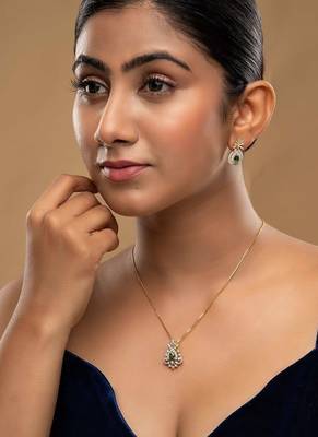 gold plated sterling silver green stone pendant set 2
