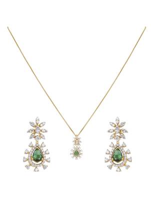 gold plated pendant set with green stone accent 2