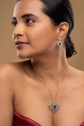 Gold plated green stone pendant necklace set in sterling silver