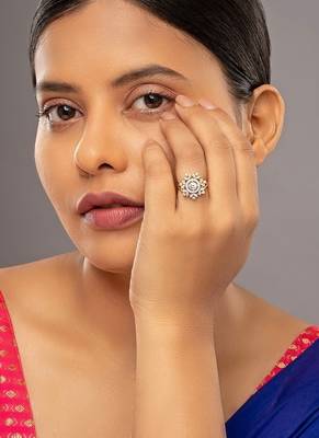 white silver ring with gold plated work 2
