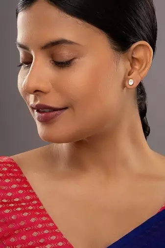 Gold plated stud earrings in sterling silver