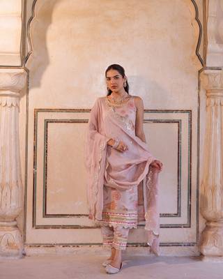 Pink floral printed tissue kurta set 2
