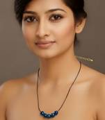 Blue color fashion necklace