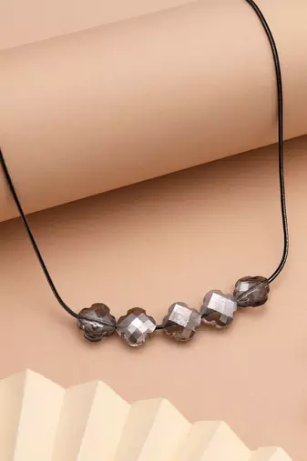 Grey color fashion necklace