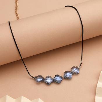 Light grey color fashion necklace 2