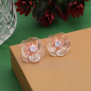 Rose gold color anti tarnish earrings 1