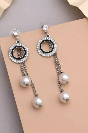 Silver color anti tarnish earrings