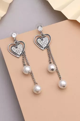 Silver color heart shape design anti tarnish earrings