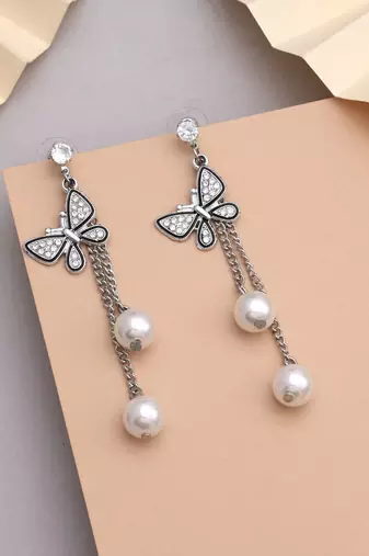 Silver color butterfly design anti tarnish earrings