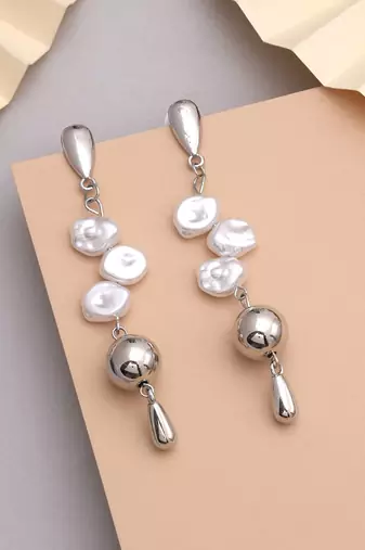 Silver color anti tarnish earrings