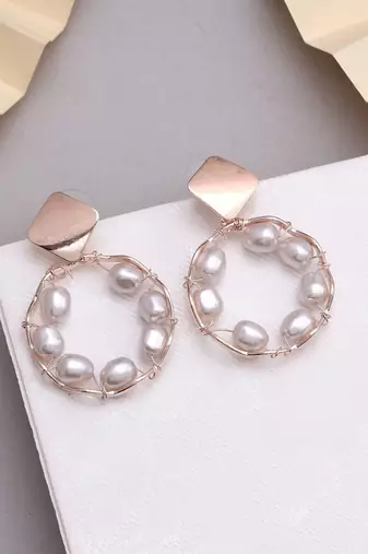 White color anti tarnish earrings
