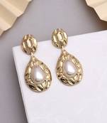 White color anti tarnish earrings