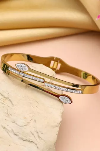 Gold color openable american diamond bracelet