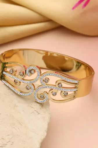 Gold color openable anti tarnish bracelet