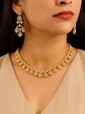 Elegant gold-plated kundan necklace & earrings set traditional gold finish jewelry by treemoda 1