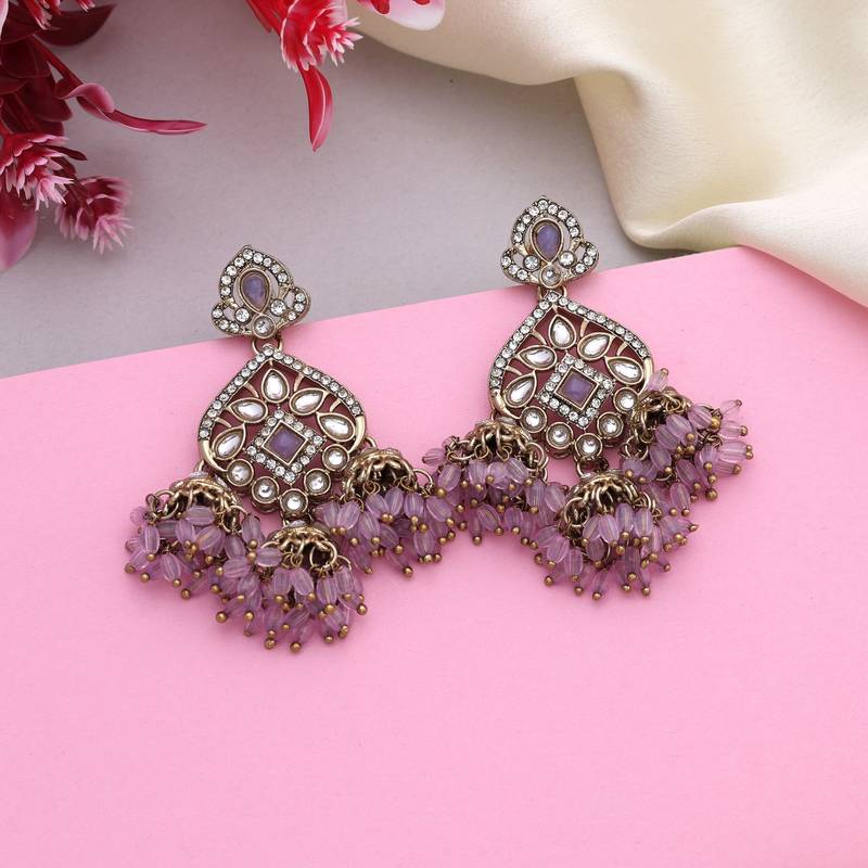 Light purple color kundan earrings