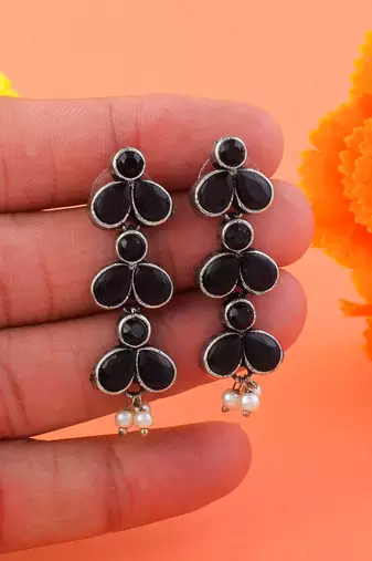 Black color oxidised earrings