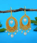 Gold color fashion earrings