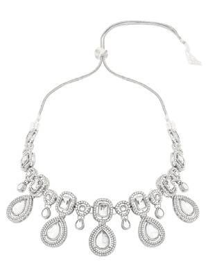 Traditional kundan & stone choker necklace jewellery with earrings & maang tikka set for women/girls (silver) 2