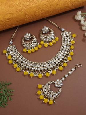 Gold plated traditional floral kundan pearl choker necklace jewelry earrings & maang tikka set for women (yellow) 1