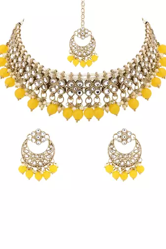 Gold plated traditional floral kundan pearl choker necklace jewelry earrings & maang tikka set for women (yellow)