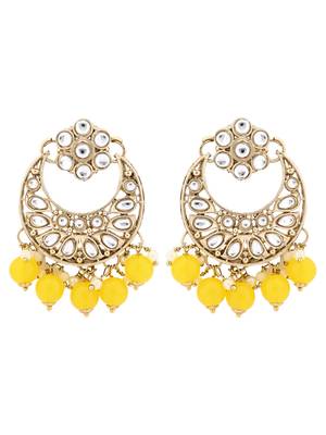 Gold plated traditional floral kundan pearl choker necklace jewelry earrings & maang tikka set for women (yellow) 4