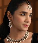 Gold plated traditional kundan pearl choker necklace with earrings & maang tikka for women (k7308w)