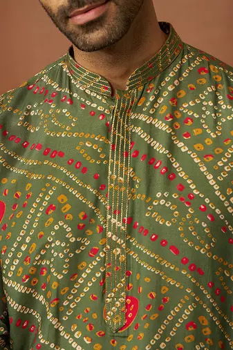 Men green pure muslin bandhani print kurta - traditional digital print festive wear