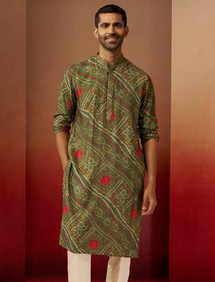 Men green pure muslin bandhani print kurta - traditional digital print festive wear 4