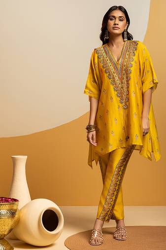 Yellow embroidered chanderi kurta set