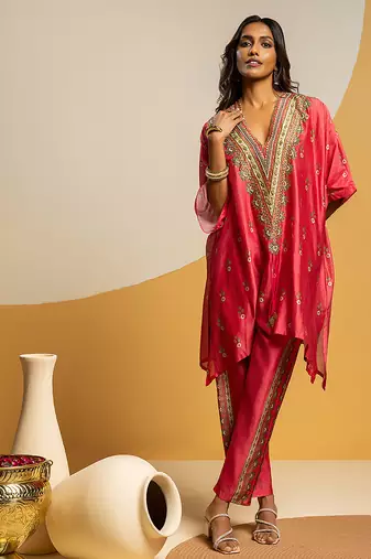 Pink embroidered chanderi kurta set