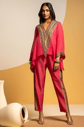 Pink embroidered chanderi kurta set
